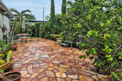 Купить виллу или дом в Хомстед, Флорида 4 спальни, 135.73м2, № 1977829 - фото 17