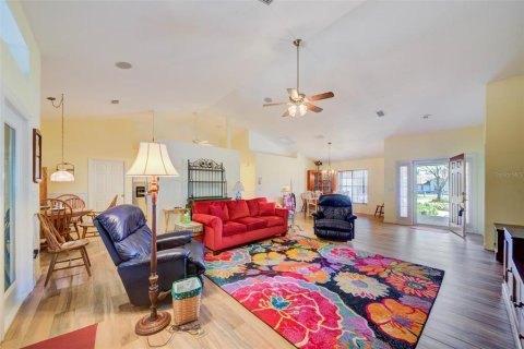 Casa en venta en Spring Hill, Florida, 3 dormitorios, 175.21 m2 № 1544146 - foto 3