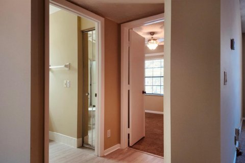 Copropriété à louer à Boynton Beach, Floride: 2 chambres, 105.82 m2 № 2077829 - photo 5