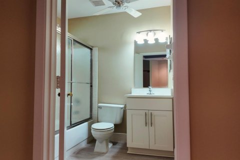 Copropriété à louer à Boynton Beach, Floride: 2 chambres, 105.82 m2 № 2077829 - photo 6