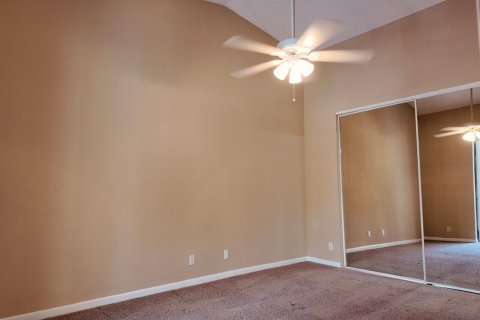 Copropriété à louer à Boynton Beach, Floride: 2 chambres, 105.82 m2 № 2077829 - photo 14