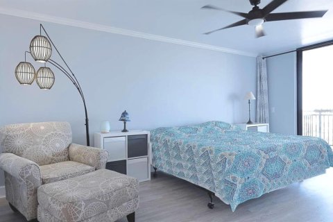 Condominio en venta en Saint Petersburg, Florida, 2 dormitorios, 116.13 m2 № 1845244 - foto 11