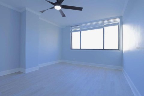 Condominio en venta en Saint Petersburg, Florida, 2 dormitorios, 116.13 m2 № 1845244 - foto 16