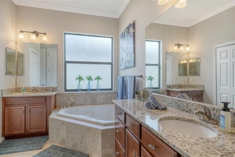 Villa ou maison à louer à Bradenton, Floride: 3 chambres, 241.55 m2 № 2116592 - photo 18