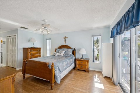 House in Spring Hill, Florida 3 bedrooms, 147.62 sq.m. № 1869155 - photo 22