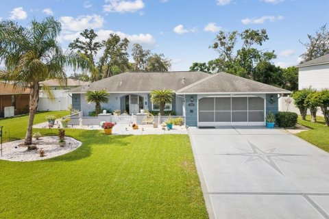 House in Spring Hill, Florida 3 bedrooms, 147.62 sq.m. № 1869155 - photo 1