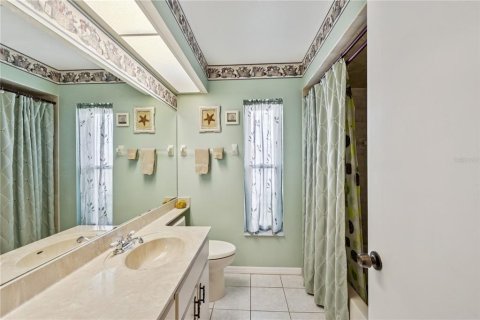 House in Spring Hill, Florida 3 bedrooms, 147.62 sq.m. № 1869155 - photo 30