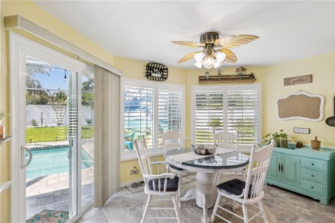 House in Spring Hill, Florida 3 bedrooms, 147.62 sq.m. № 1869155 - photo 18