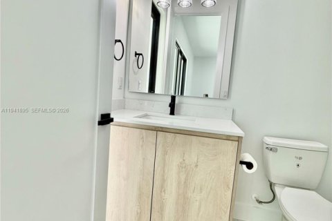 Villa ou maison à vendre à Port St. Lucie, Floride: 4 chambres, 306.48 m2 № 1998662 - photo 28