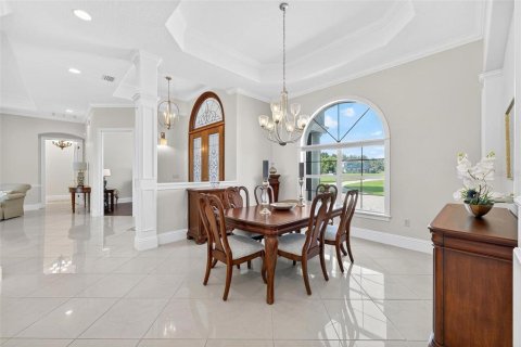 House in Yalaha, Florida 4 bedrooms, 398.36 sq.m. № 1813027 - photo 24