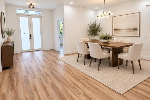 Villa ou maison à vendre à North Port, Floride: 4 chambres, 223.06 m2 № 2413493 - photo 5