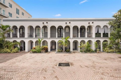 Touwnhouse à louer à Saint Petersburg, Floride: 2 chambres, 175.49 m2 № 2156335 - photo 3