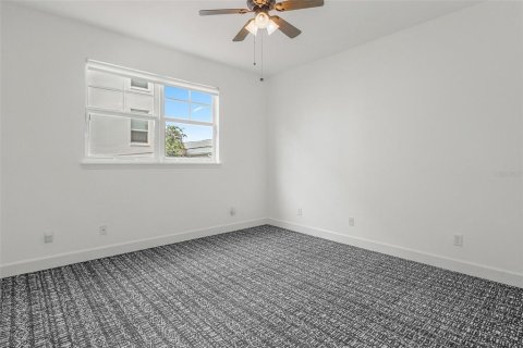 Touwnhouse à louer à Saint Petersburg, Floride: 2 chambres, 175.49 m2 № 2156335 - photo 19
