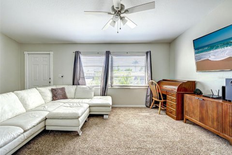 House in Port Charlotte, Florida 3 bedrooms, 123.65 sq.m. № 1650454 - photo 20