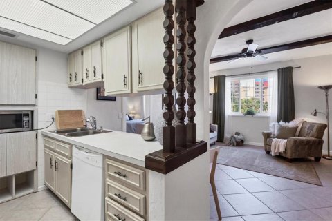 Condo in Venice, Florida, 2 bedrooms  № 1723640 - photo 8