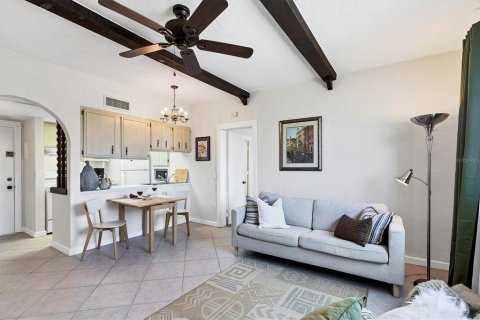 Condo in Venice, Florida, 2 bedrooms  № 1723640 - photo 5