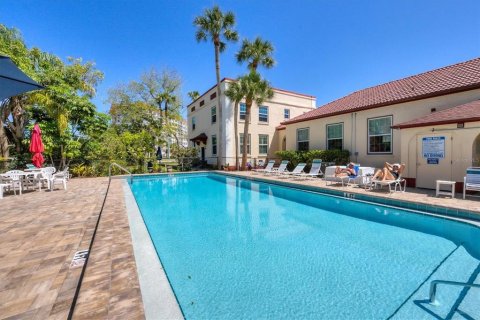 Condo in Venice, Florida, 2 bedrooms  № 1723640 - photo 27