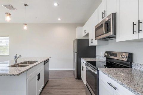 Touwnhouse à louer à Clearwater, Floride: 2 chambres, 149.11 m2 № 2387747 - photo 10