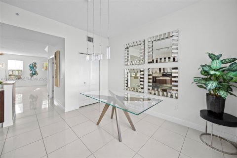 Touwnhouse à vendre à Boynton Beach, Floride: 4 chambres, 167.41 m2 № 2033990 - photo 16