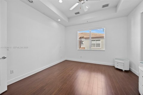Touwnhouse à vendre à Boynton Beach, Floride: 4 chambres, 167.41 m2 № 2033990 - photo 24