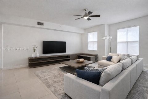 Townhouse in Boynton Beach, Florida 4 bedrooms, 167.41 sq.m. № 2033990 - photo 5