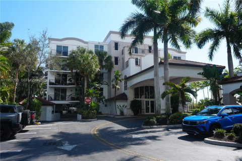 Touwnhouse à vendre à Boynton Beach, Floride: 4 chambres, 167.41 m2 № 2033990 - photo 2