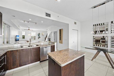 Touwnhouse à vendre à Boynton Beach, Floride: 4 chambres, 167.41 m2 № 2033990 - photo 13