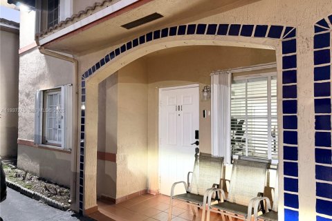 Appartement à Hialeah, Floride 2 chambres, 80.82 m2 № 1998998