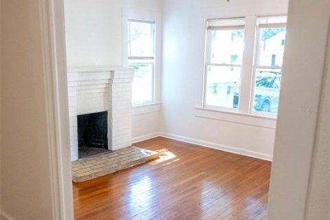 Villa ou maison à vendre à Tampa, Floride: 2 chambres, 90.67 m2 № 1905192 - photo 15