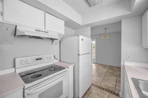 Купить кондоминиум в Клируотер, Флорида 7 комнат, 82.96м2, № 2222579 - фото 18