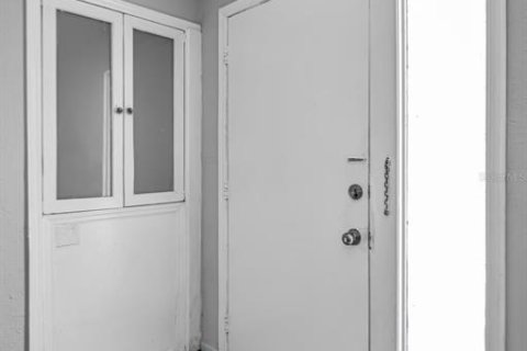 Купить кондоминиум в Клируотер, Флорида 7 комнат, 82.96м2, № 2222579 - фото 7