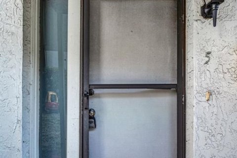 Купить кондоминиум в Клируотер, Флорида 7 комнат, 82.96м2, № 2222579 - фото 5