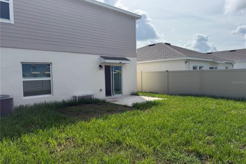 House in Winter Haven, Florida 4 bedrooms, 179.58 sq.m. № 2379043 - photo 24