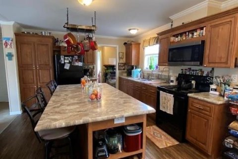 Apartamento en alquiler en Bronson, Florida, 3 dormitorios, 144.93 m2 № 1887144 - foto 8