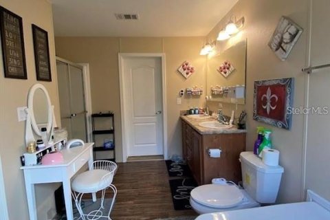 Apartamento en alquiler en Bronson, Florida, 3 dormitorios, 144.93 m2 № 1887144 - foto 11