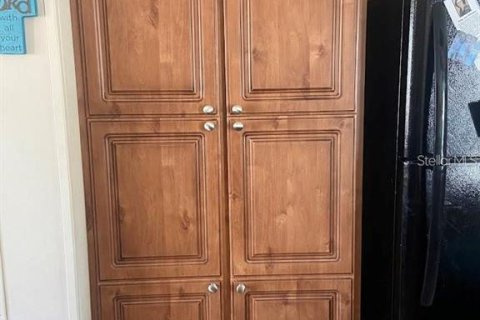 Apartamento en alquiler en Bronson, Florida, 3 dormitorios, 144.93 m2 № 1887144 - foto 6