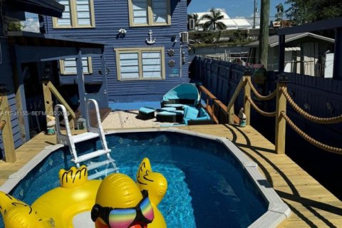 Immobilier commercial à vendre à Miami, Floride: 296.17 m2 № 2034573 - photo 3