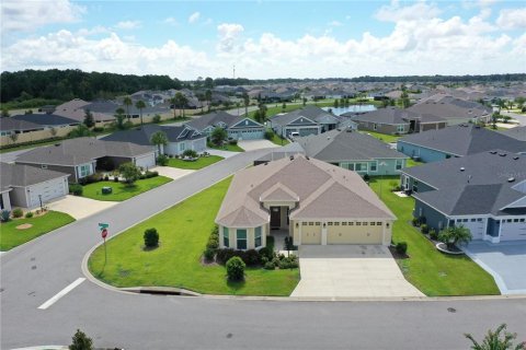 House in The Villages, Florida 3 bedrooms, 181.07 sq.m. № 1876551 - photo 17