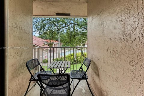Condominio en venta en Davie, Florida, 2 dormitorios, 85.1 m2 № 1895948 - foto 17
