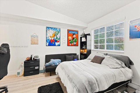 Condominio en venta en Davie, Florida, 2 dormitorios, 85.1 m2 № 1895948 - foto 14