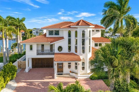 Villa ou maison à Saint Pete Beach, Floride 5 chambres, 442.77 m2 № 2399544