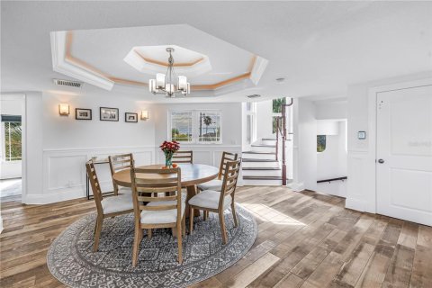 Villa ou maison à vendre à Saint Pete Beach, Floride: 5 chambres, 442.77 m2 № 2399544 - photo 10