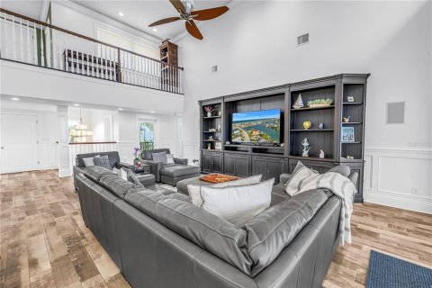 Villa ou maison à vendre à Saint Pete Beach, Floride: 5 chambres, 442.77 m2 № 2399544 - photo 22