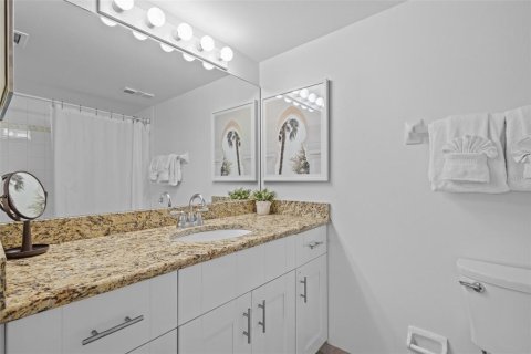 Condominio en venta en Saint Pete Beach, Florida, 2 dormitorios, 74.32 m2 № 1765092 - foto 16