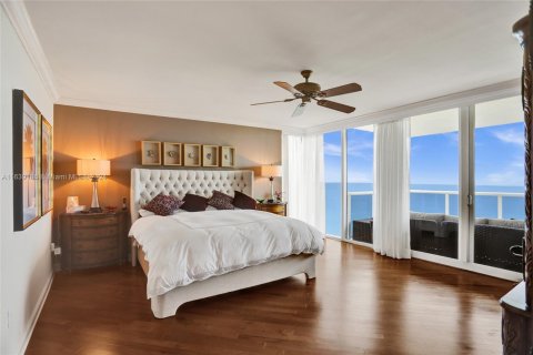 Condo in Sunny Isles Beach, Florida, 3 bedrooms  № 1311197 - photo 25