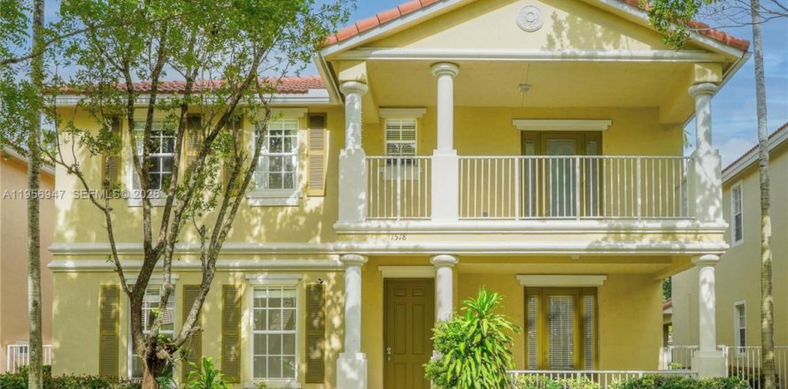 Casa en Delray Beach, Florida 3 dormitorios, 256.5 m2 № 2017973