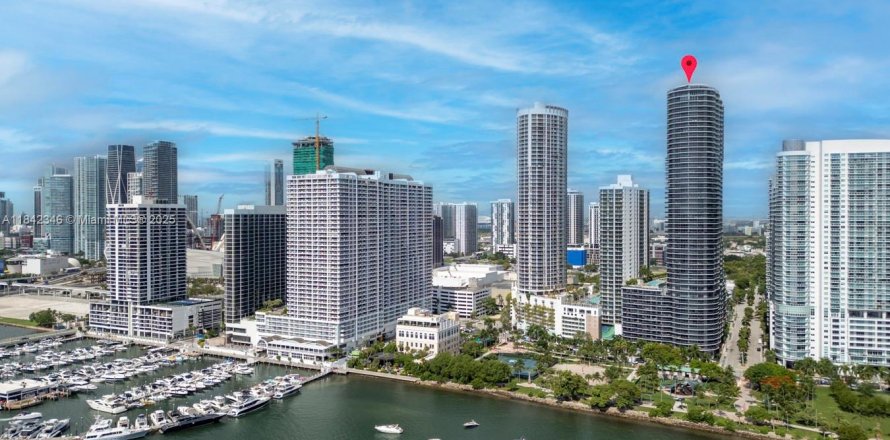 Condo à Miami, Floride, 2 chambres  № 1834126