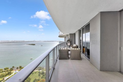 Copropriété à louer à Miami, Floride: 2 chambres, 107.86 m2 № 1834126 - photo 3