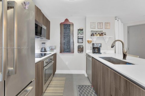 Copropriété à louer à Miami, Floride: 2 chambres, 107.86 m2 № 1834126 - photo 9