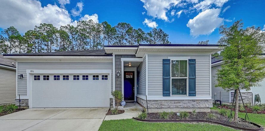 House in Middleburg, Florida 4 bedrooms, 168.25 sq.m. № 772545